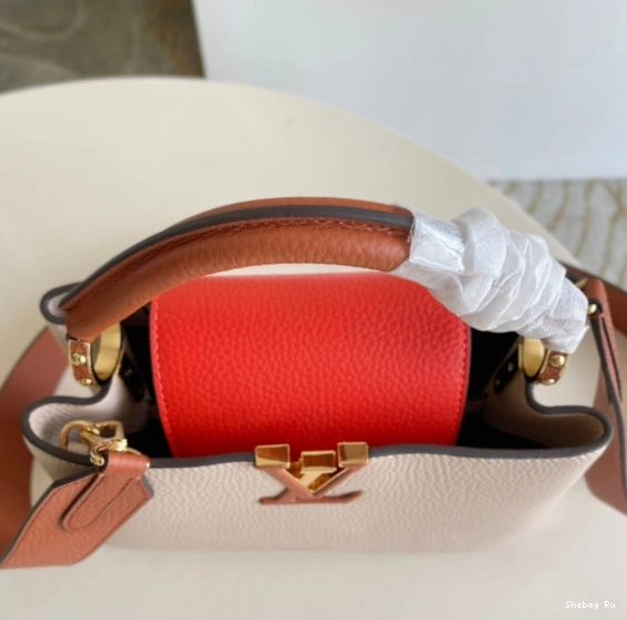 CAPUCINES VUITTON LOUIS BB 0717